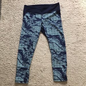 Underarmor Cropped Capri Leggings Blue Medium